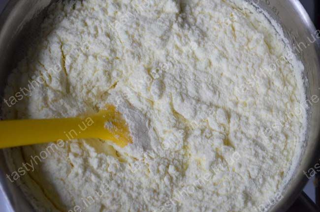 Конфеты из молочной смеси с черносливом