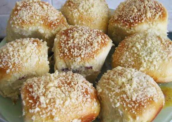Сдобные булочки с начинкой