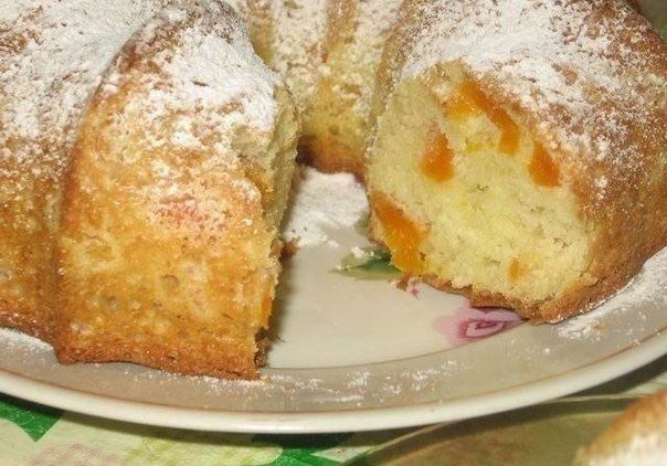 Кекс с курагой