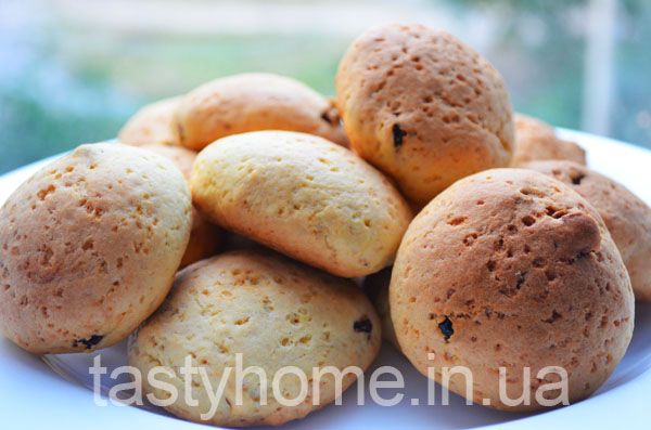 Кукурузное печенье с изюмом