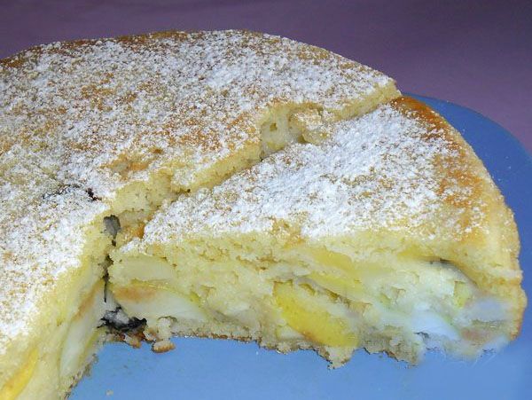 Манник с яблоками