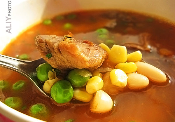 Фасолевый суп с мясом
