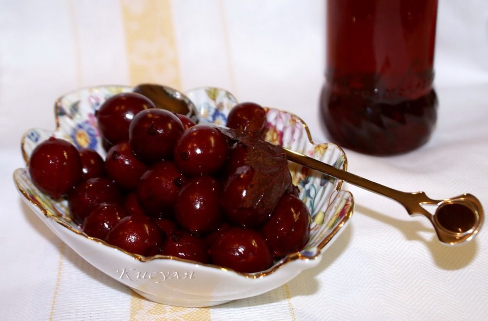 Маринованные сливы на зиму