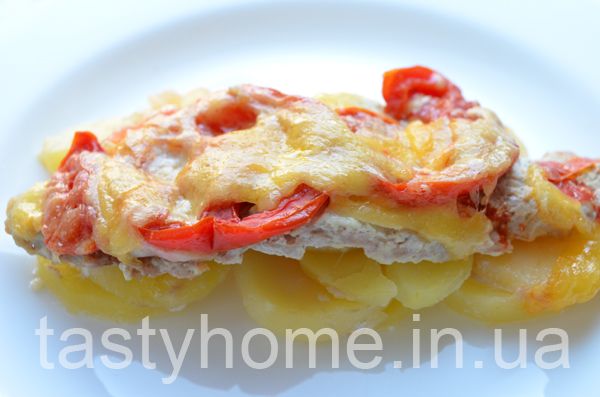 Картофель с мясом запечённый в духовке.