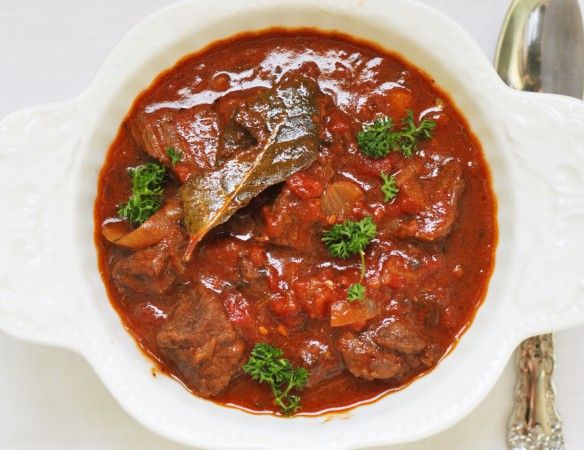 Мясное рагу по-неаполитански