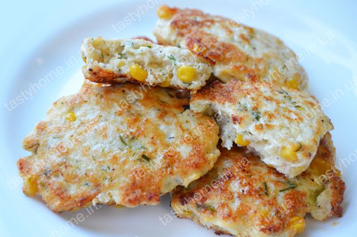 Куриные котлеты с кукурузой