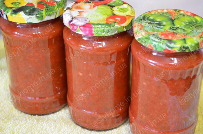 Сливовая аджика из слив и перца.