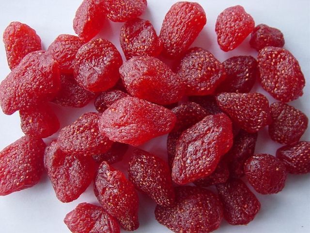 цукаты из клубники в домашних условиях