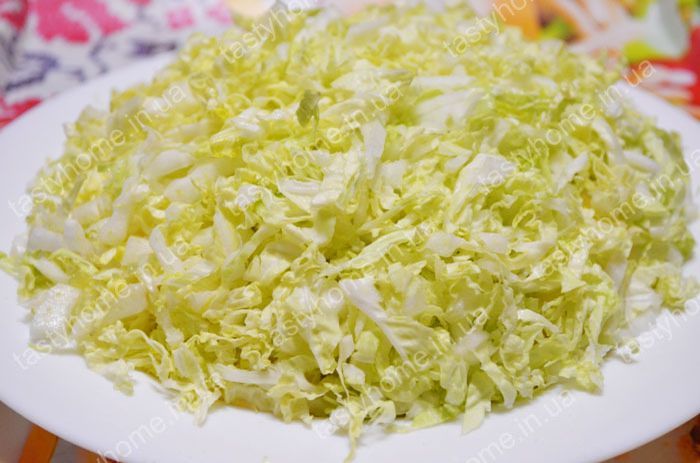 Салат из пекинской капусты с сыром