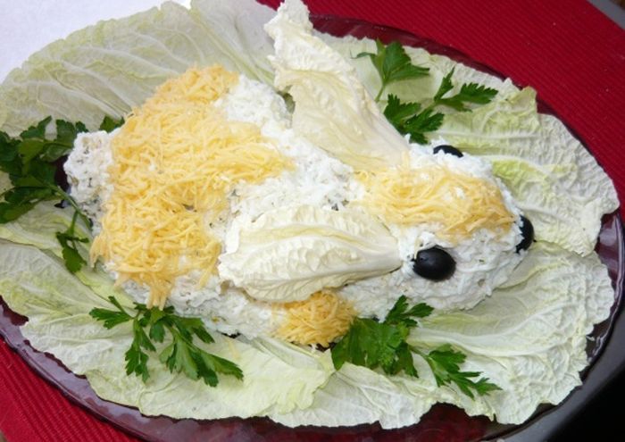 Салат с курицей и шампиньонами