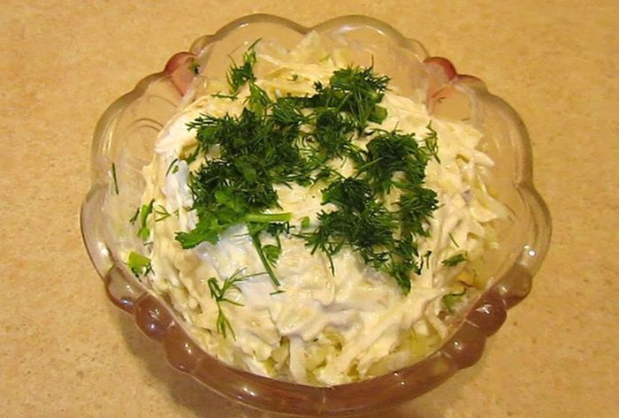 Быстрый салат из пастернака