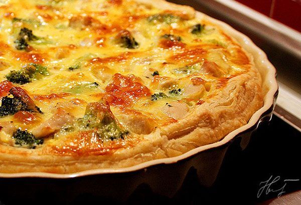 Киш с брокколи и курицей