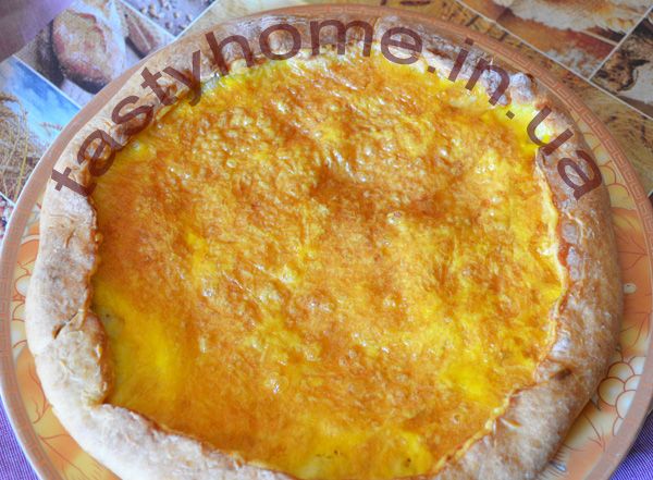 Пирог с брокколи и беконом