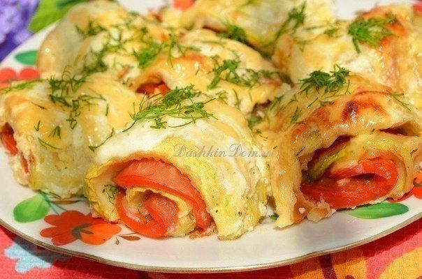 Рулетики из кабачков в духовке