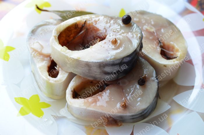 Домашняя скумбрия пряного посола